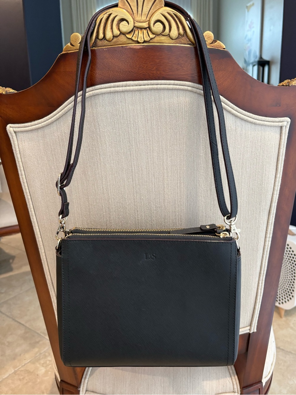 Lo & Sons Pearl shoulder and crossbody purse